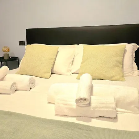 Apartment Russomanno 6 Como